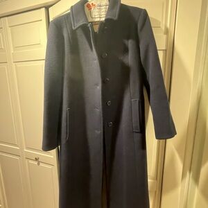 Ladies navy blue Pendleton 100% pure virgin wool coat